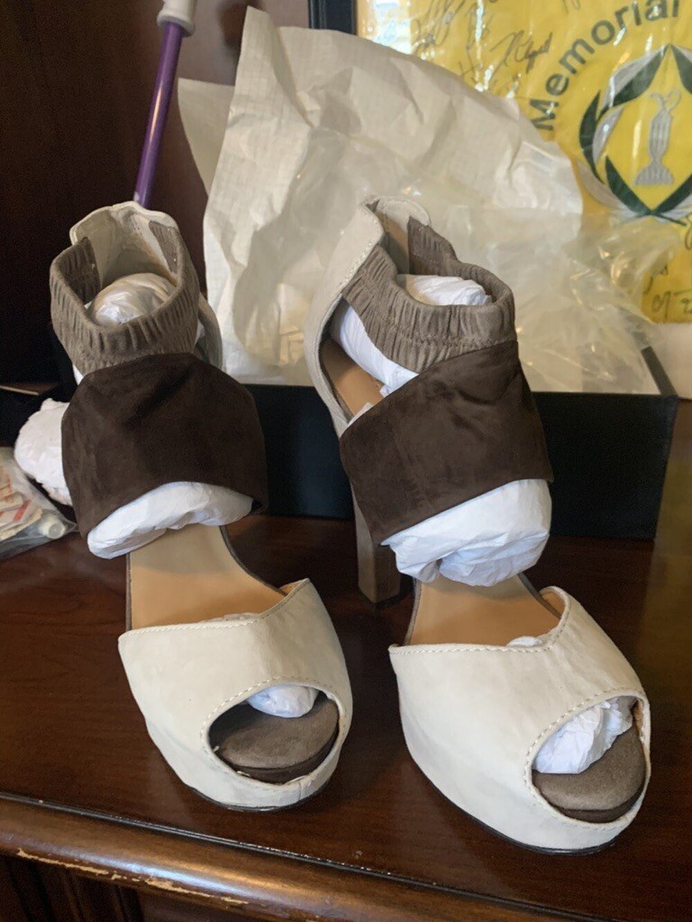 Gwen Stefani L.A.M.B. Norwood Brown Cream Platform Sandal Heels